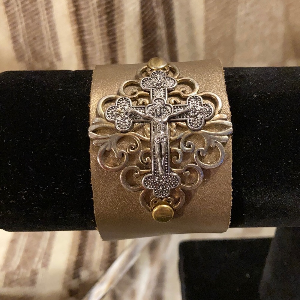 Crucifix Bracelet